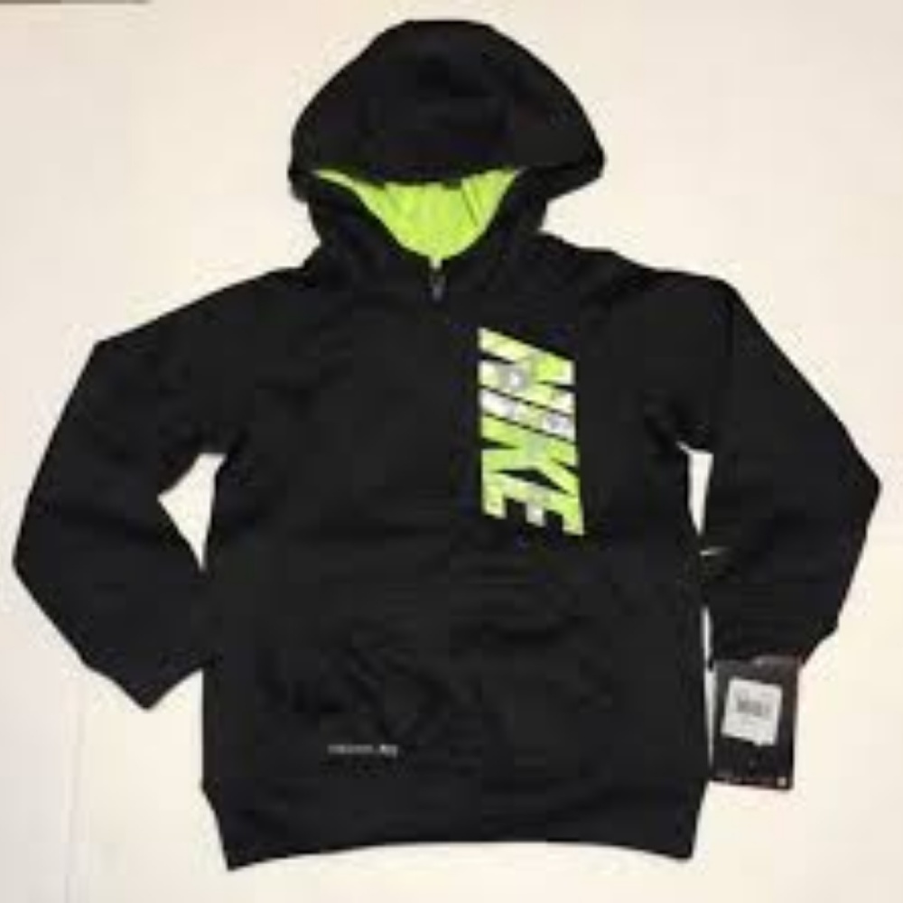 Boys NWT Nike zip up jacket black with neon